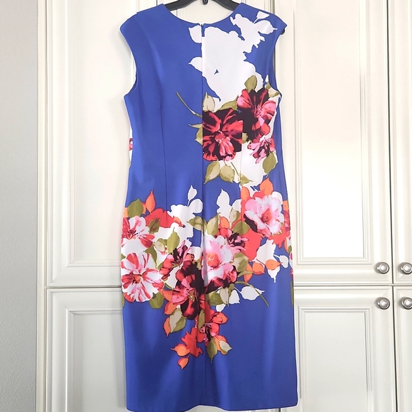 DONNA RICCO | Floral Sheath Dresz - Picture 5 of 5